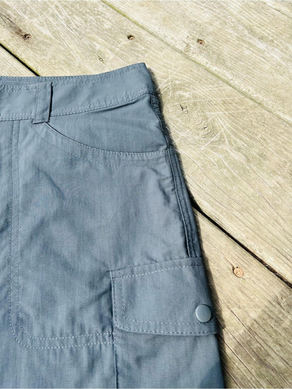 COLUMBIA OMNI~WICK CARGO PERFORMANCE SHORTS - Picture 5 of 15